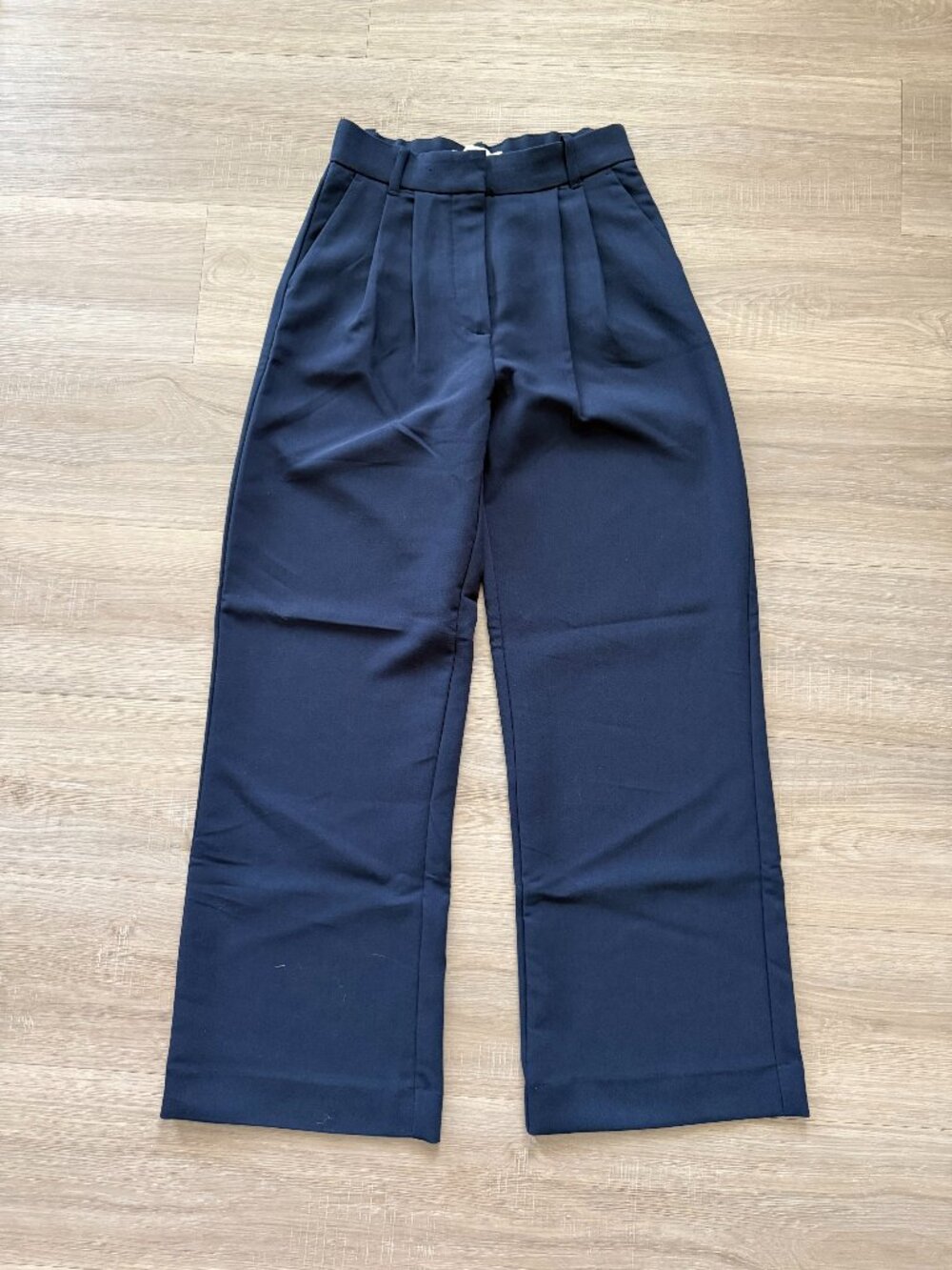 Never Worn Abercrombie Navy Blue Trouser Pants